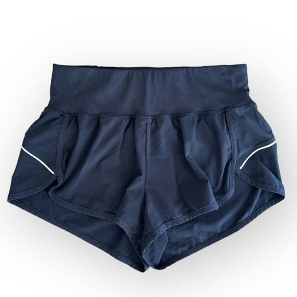 Z by Zella Black Athletic Shorts with Reflective Detail, XS - Picture 1 of 11